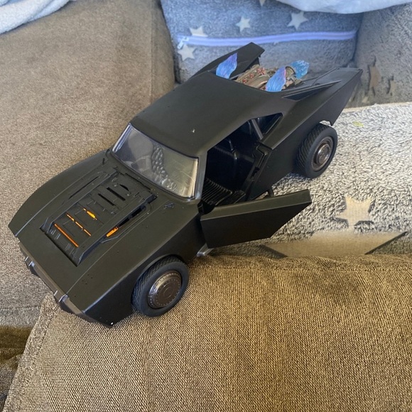 Batmobile - Picture 2 of 4